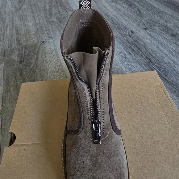 UGG Cityfunc Zip Boot
